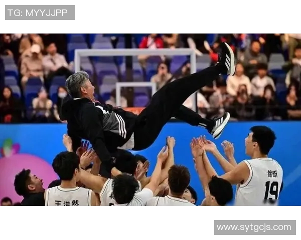 深圳排球队战术引发热议球迷与专家各执己见的背后故事