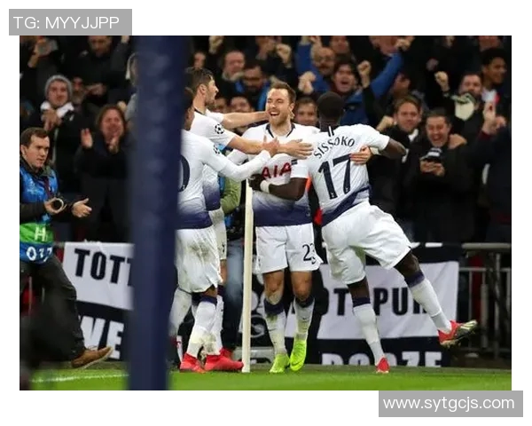 小牛队与活塞队在夏季联赛中的精彩对决回顾与分析 小牛队与活塞队在夏季联赛中的精彩对决回顾与分析