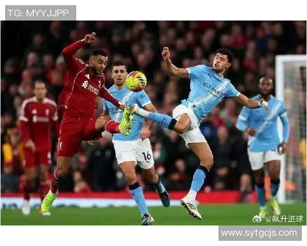 曼城与利物浦门线争议引发热议比赛背后的精彩瞬间解析