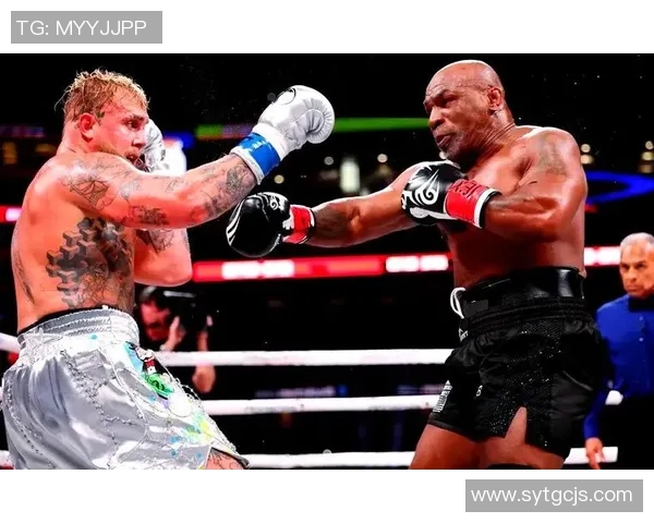 泰森与琼斯巅峰对决现场直播精彩回顾与赛后分析