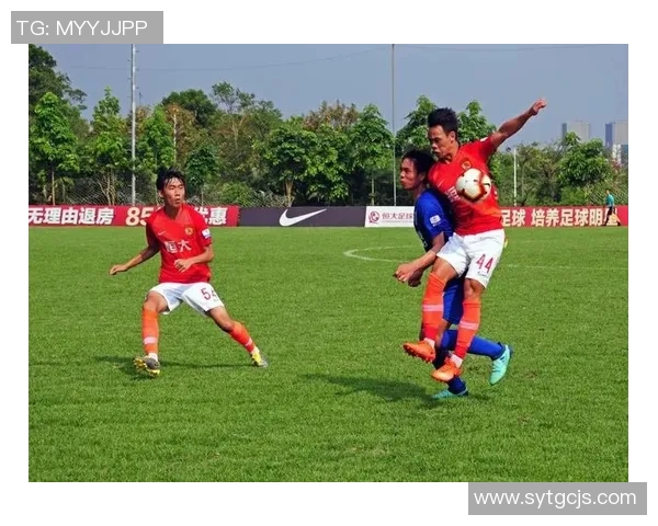 济州联队与上海申花激情对决展现中韩足球魅力与实力较量 济州联队与上海申花激情对决展现中韩足球魅力与实力较量