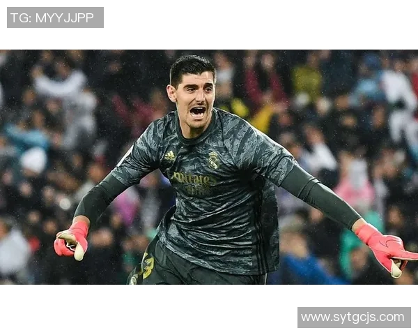 马丁内斯的传奇人生与足球生涯背后的故事与启示