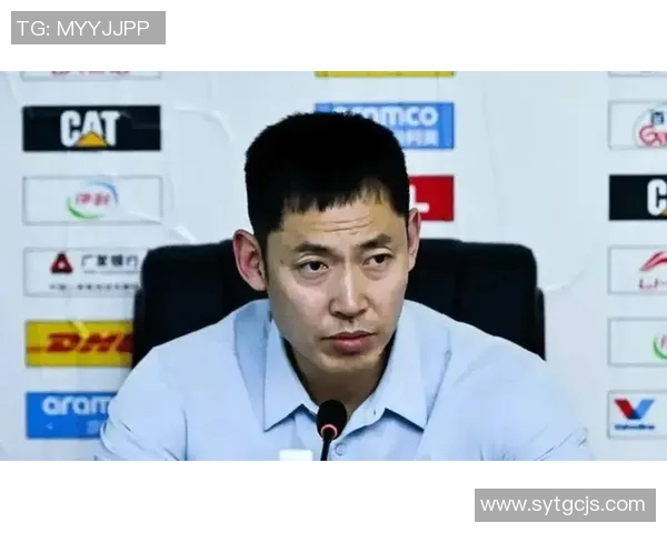 张庆鹏：从篮球场上的拼搏到生活中的坚持与奋斗之路
